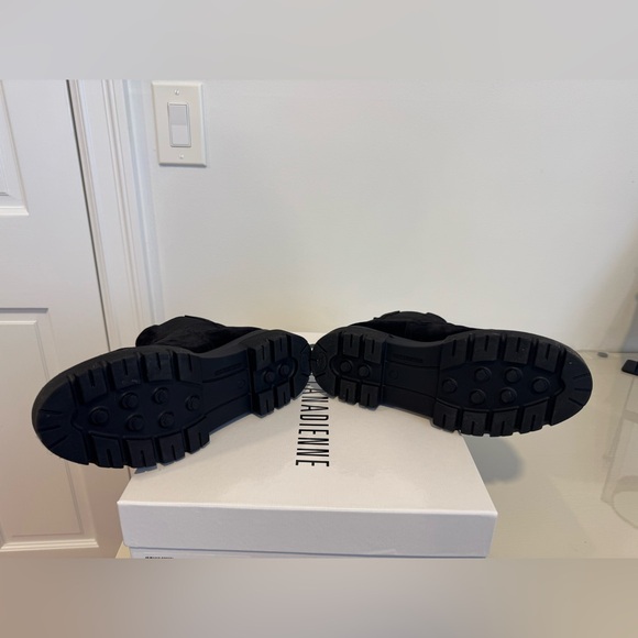 Brand new La Canadienne Briar - black suede boots, size 8.5. - Picture 3 of 5